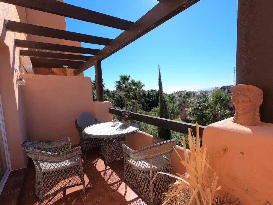 Schoenes Penthouse Mit Meerblick Pura Vida Bahia de Casares Exterior photo